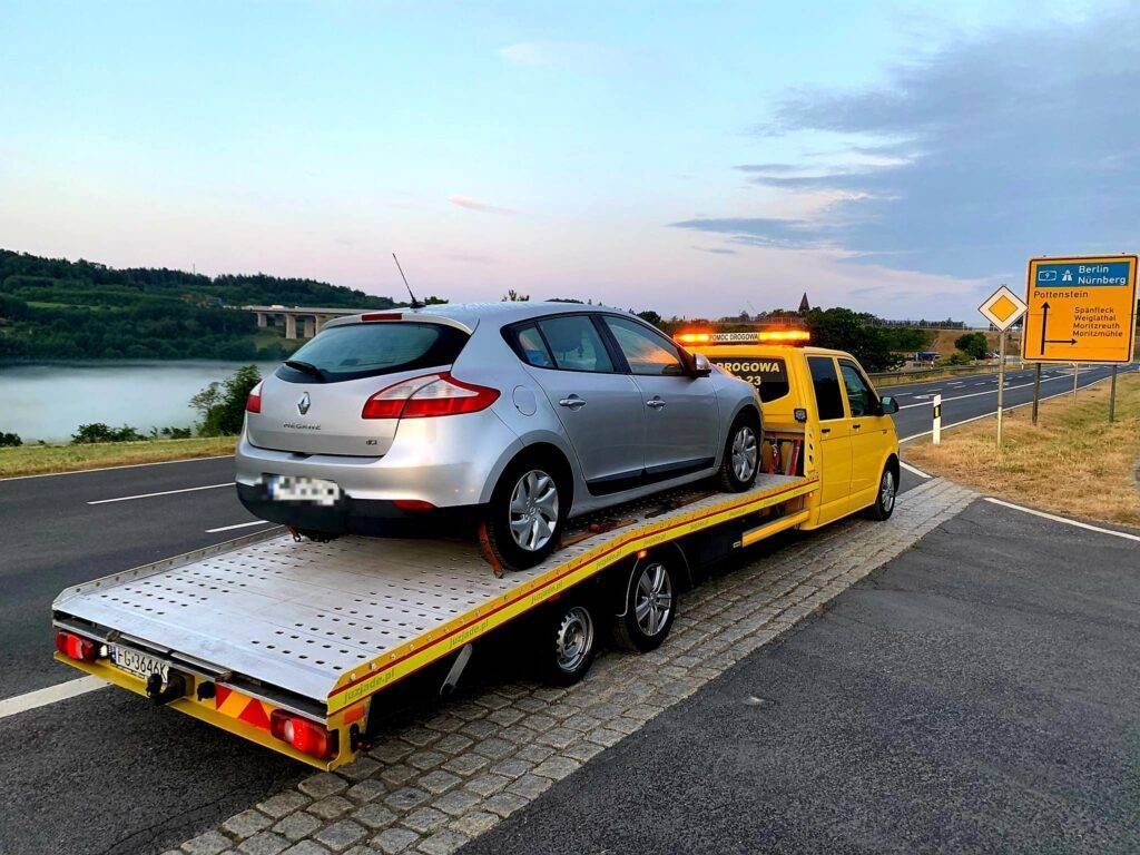 Specjalistyczna pomoc drogowa w Berlinie - nasi eksperci są gotowi do szybkiego i skutecznego działania w każdej sytuacji na drodze. Zaufaj nam i podróżuj bez obaw!